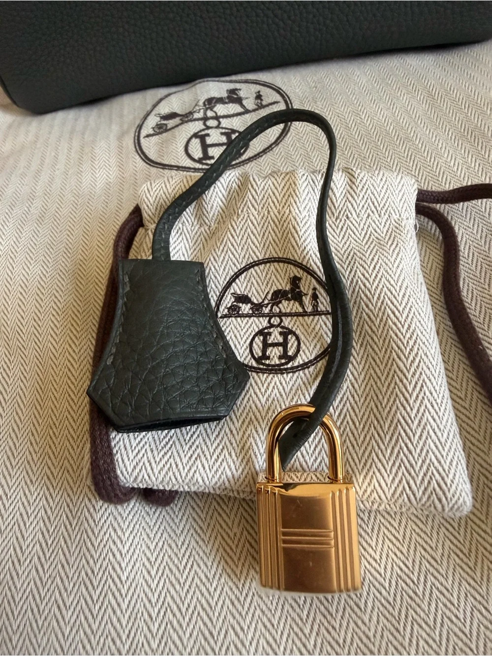 NEW w/ Receipt  HERMÈS Vert Fonce GHW Birkin 25 Togo Retourne , Stamp G-2026